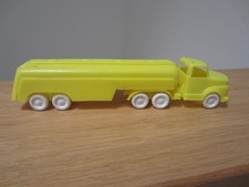 Roco Mercedes Benz Hauber Tanksattelzug gelb 1:72 alt aus den 60er Jahren