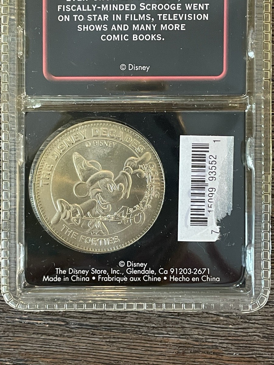 Disney Decades Coins #52 Donald Duck Christmas On Bear