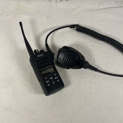 USED | RCA RDR2550 UHF DMR Digital Two-Way Radio - Antenna & Battery + Extension
