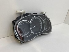 Mercedes-Benz Citan W415 2015 Diesel Vorne links Geschwindigkeitsmesser Cockpit