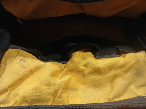 AWP Tool Bag 21 Pockets 1 Bag 16" Bag - Picture 4 of 10