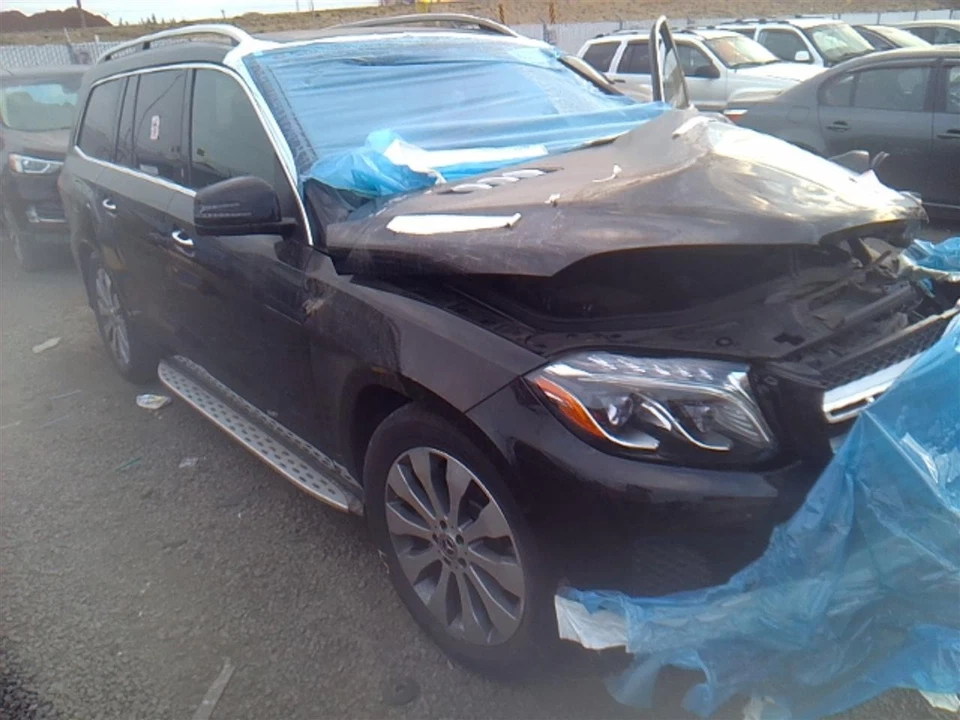 Pinça de freio a disco dianteira direita usada serve: 2018 Mercedes-benz Mercedes gls-class - Imagem 4 de 4