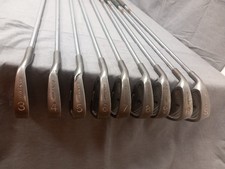 Dunlop Maxfli Tour Irons 3-PW Irons R400 Gold Plus Shafts (9x golf clubs)