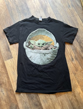 Baby Yoda The Child Grogu Star Wars The Mandalorian Black T-Shirt Men's SMALL