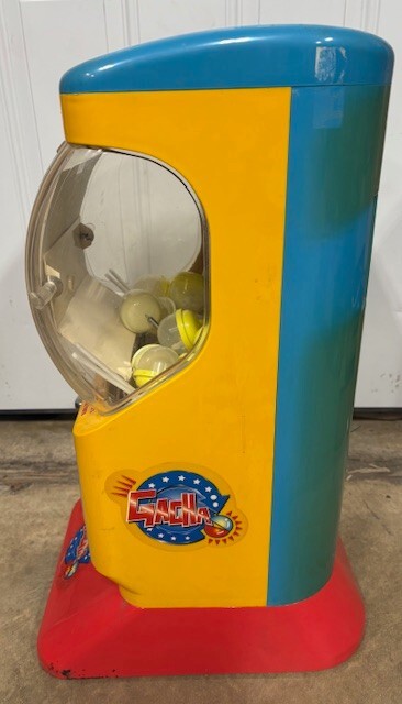 Vintage TOMY Yujin Gatcha Gashapon Vending Machine w/ Pokemon