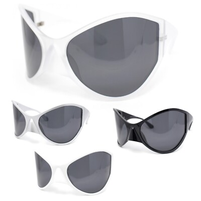 Polarized Exaggerated XXL Wrap Curved Mask Style Plastic Sunglasses
