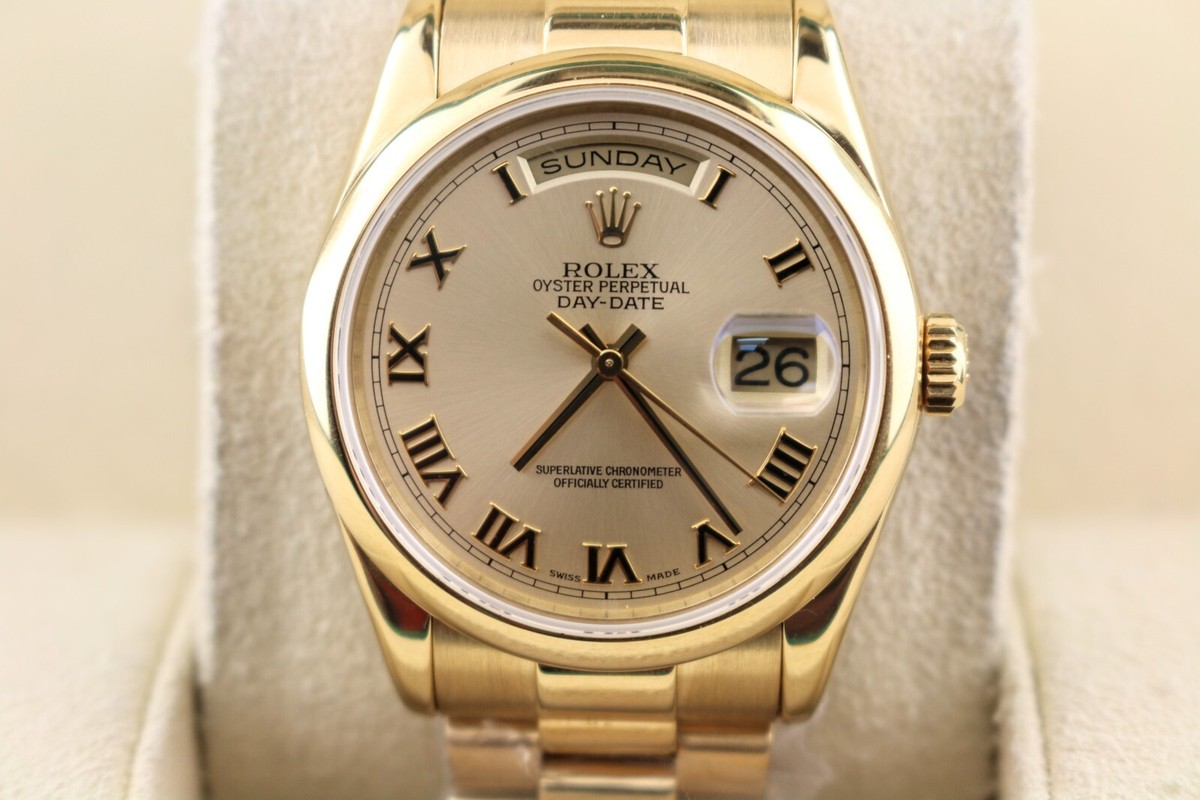 2000 Rolex Day-Date 118208 Champagne Roman Dial SEL Heavy 18kt