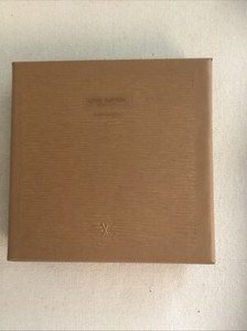 AUTHENTIC LOUIS VUITTON RARE VINTAGE EMPTY GIFT BOX EPI TEXTURE WALLET JEWELRY