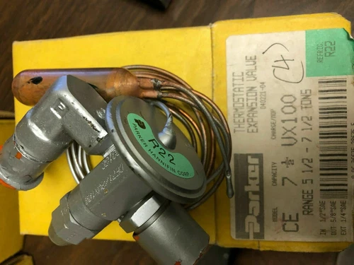 NiB PARKER THERMOSTATIC EXPANSION VALVES 040221-04 5.5 TO 7.5 TONS R22