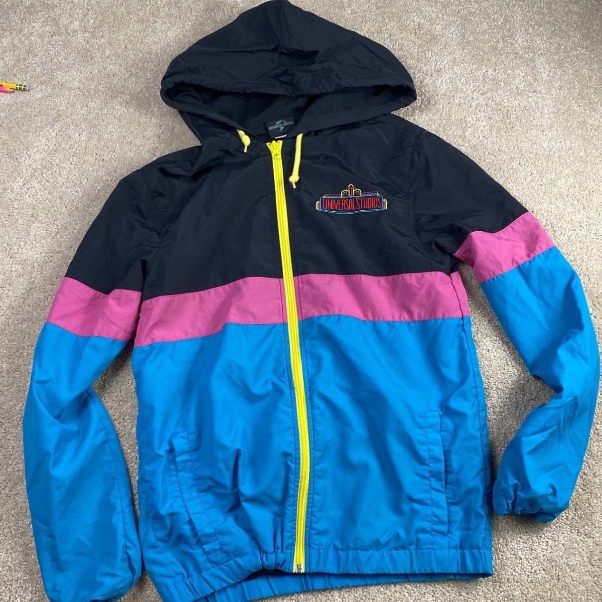 Universal Studios Color Block Lightweight Windbre… - image 1
