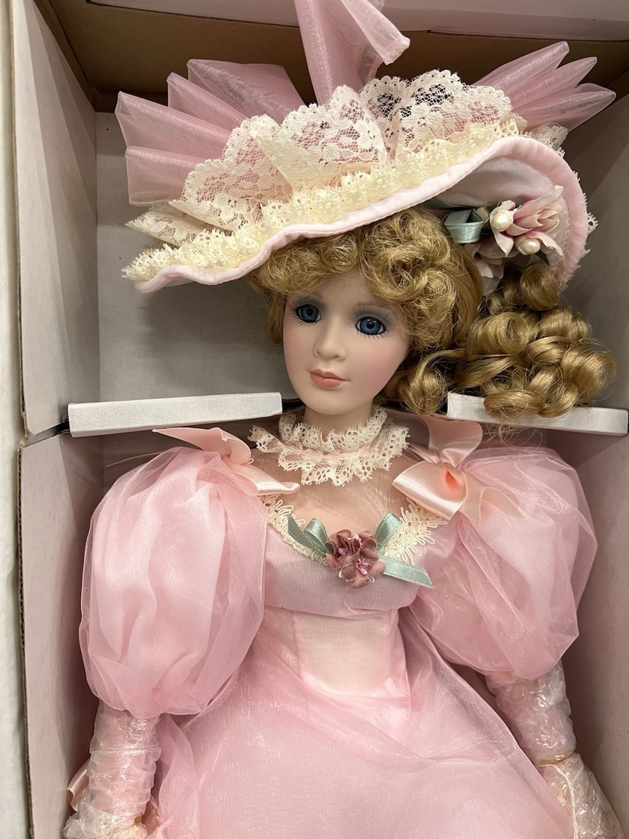 Dynasty Doll Collection Dolls Victoria Jane Doll of the Year 1995