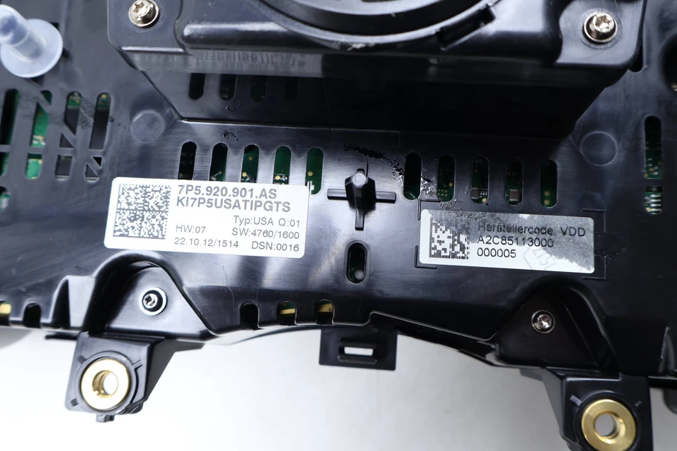 2013 PORSCHE CAYENNE 4.8L - Instrument Cluster / Speedometer 95864123626 - Image 4 of 4