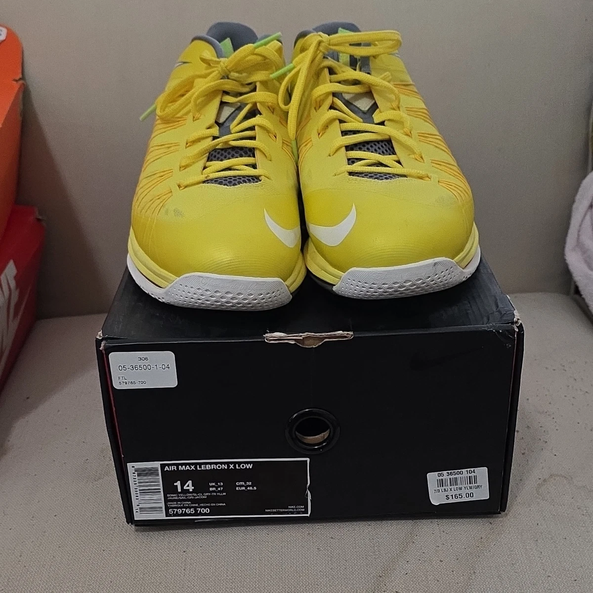 Nike Lebron X 10 Low Yellow 579765 700 Los Angeles Lakers  Air Jordan sz 10 Nike Lebron X 10 Low Yellow 579765 700 Los Angeles Lakers  main image 4