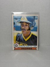 1979 O-Pee-Chee - Ozzie Smith #52 (RC)