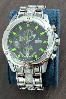 Festina Herren-Armbanduhr Chronograph Edelstahl Silber Hellgrüne Ziffern