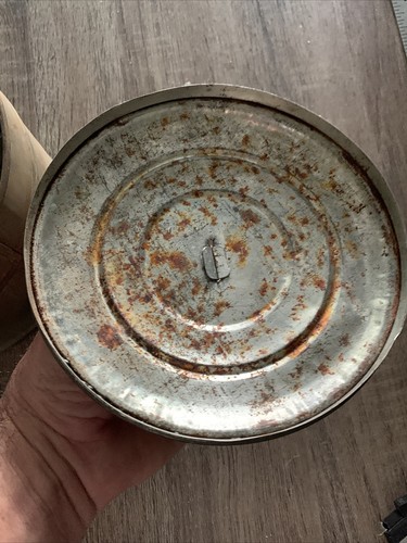 Antique Primitive Small Tin Berry Bucket Lunch Pail with Lid - Picture 8 of 12