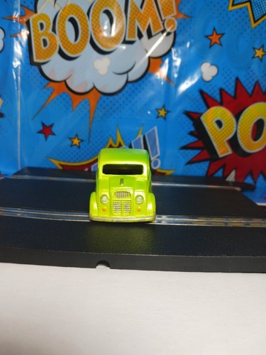 Custom Jimmy Flintstone Divco Resin Ho Body Slotcar Aw 4 Gear Modified Chassis - Picture 5 of 9