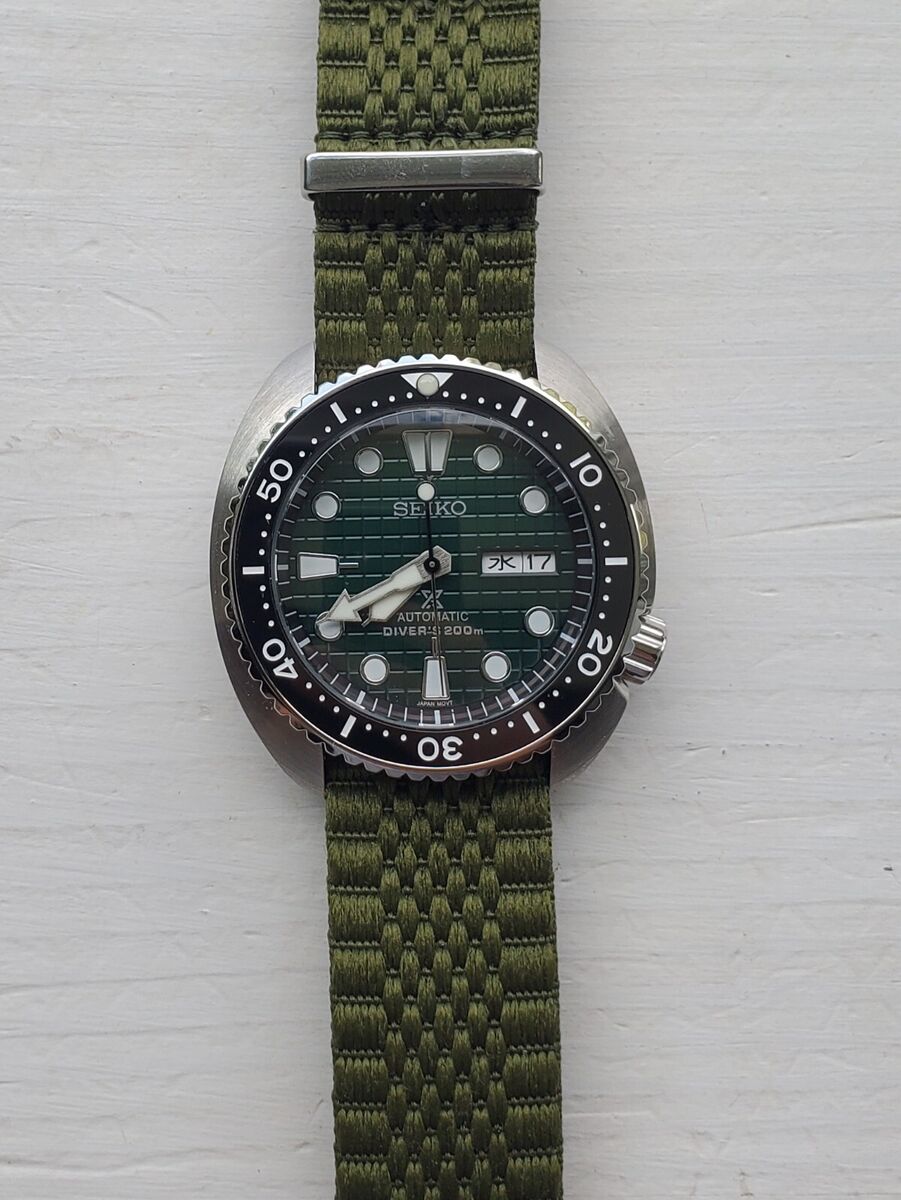 Custom Watch Seiko Powered Diver Mod - Green Waffle Turtle Custom Watch Seiko Powered Diver Mod - Green Waffle Turtle