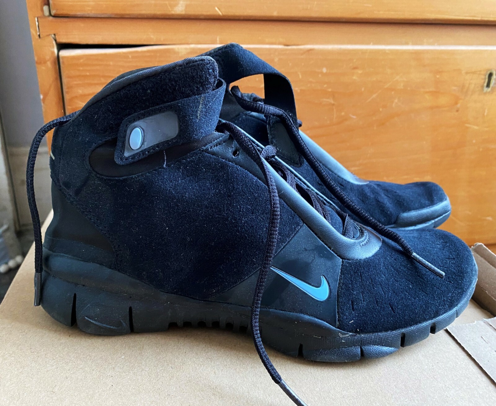 Nike Free 5 0 Women S Running Shoes Size 5 Hyper Pink Silver Royal Blue For Sale Ebay