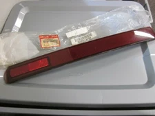 Honda Right Saddlebag Reflector 1990-2000 GL1500 Gold Wing 33750-MAM-A62