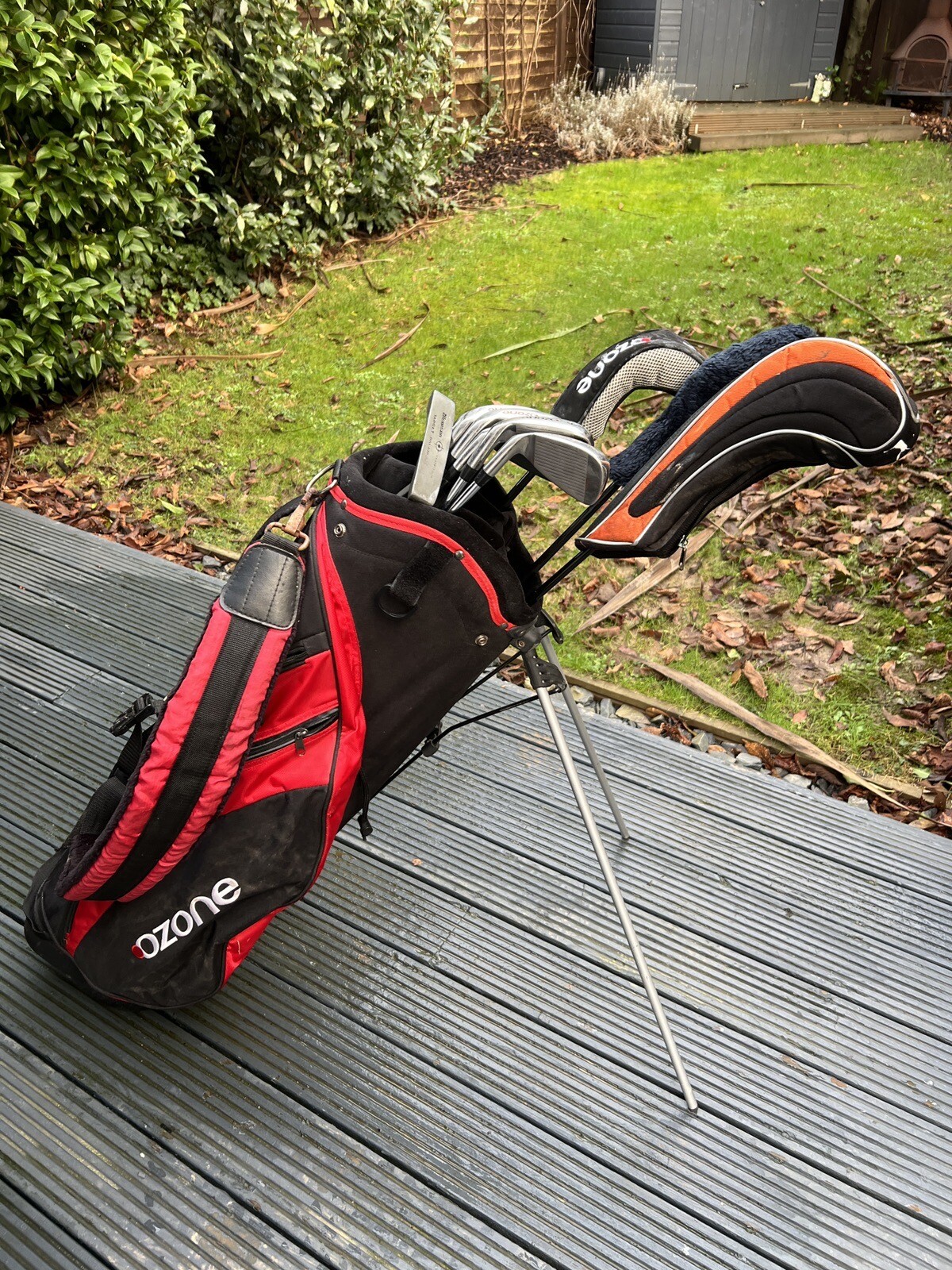 NICE MENS STARTER SET OF RIGHT HANDED GOLF CLUBS IN A STAND BAG. FREE POSTAGE eBay