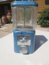 Vintage Old Oak Acorn 1 Cent Speckle Paint Gumballs Vending Machine ORIGINAL