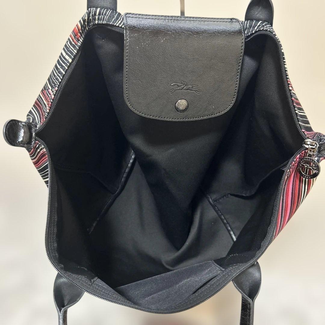 LONGCHAMP Excellent Condition Rare Pattern Pliage… - image 6