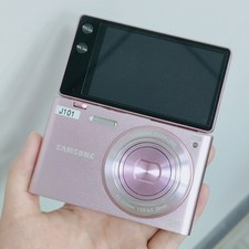 Samsung MV900f Pink Digital Camera 16.3 MP 5x Optical Zoom with Accessories