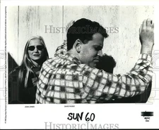 1993 Press Photo Joan Jones & David Russo of Sun 60 Music Group - nop94857