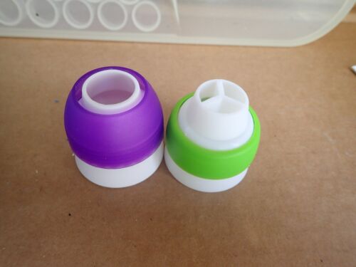 Wilton Decorator Preferred Tool Caddy con accessori decorazione torte - Foto 11 di 18