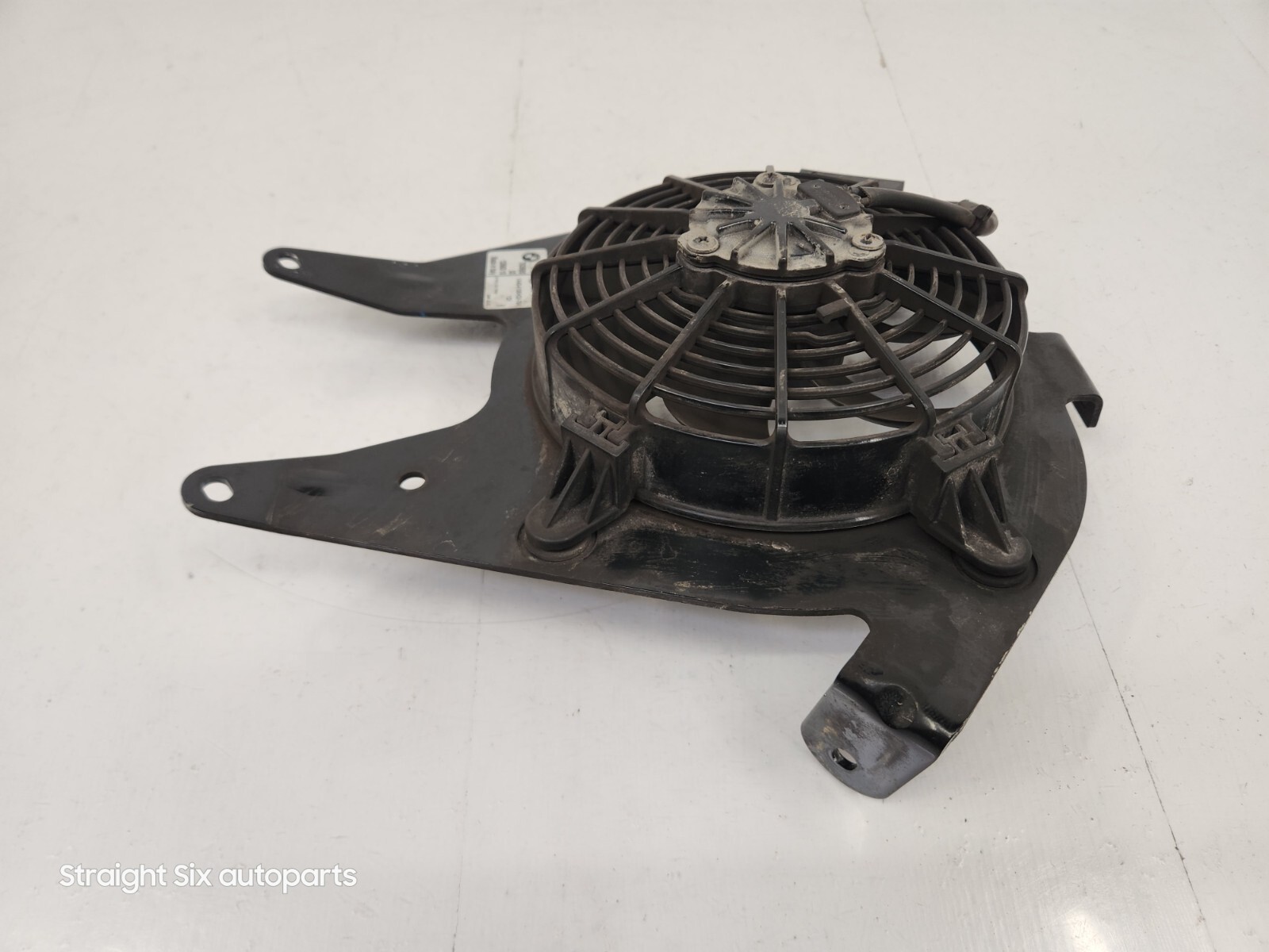 ✅ 14-20 OEM BMW i8 I12 I15 Rear Additional Electric Cooling Fan Assembly