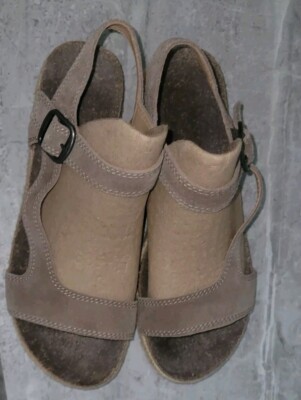 Lucky Brand GABRIEN Suede Espadrille Flat Sandal Taupe Size 7