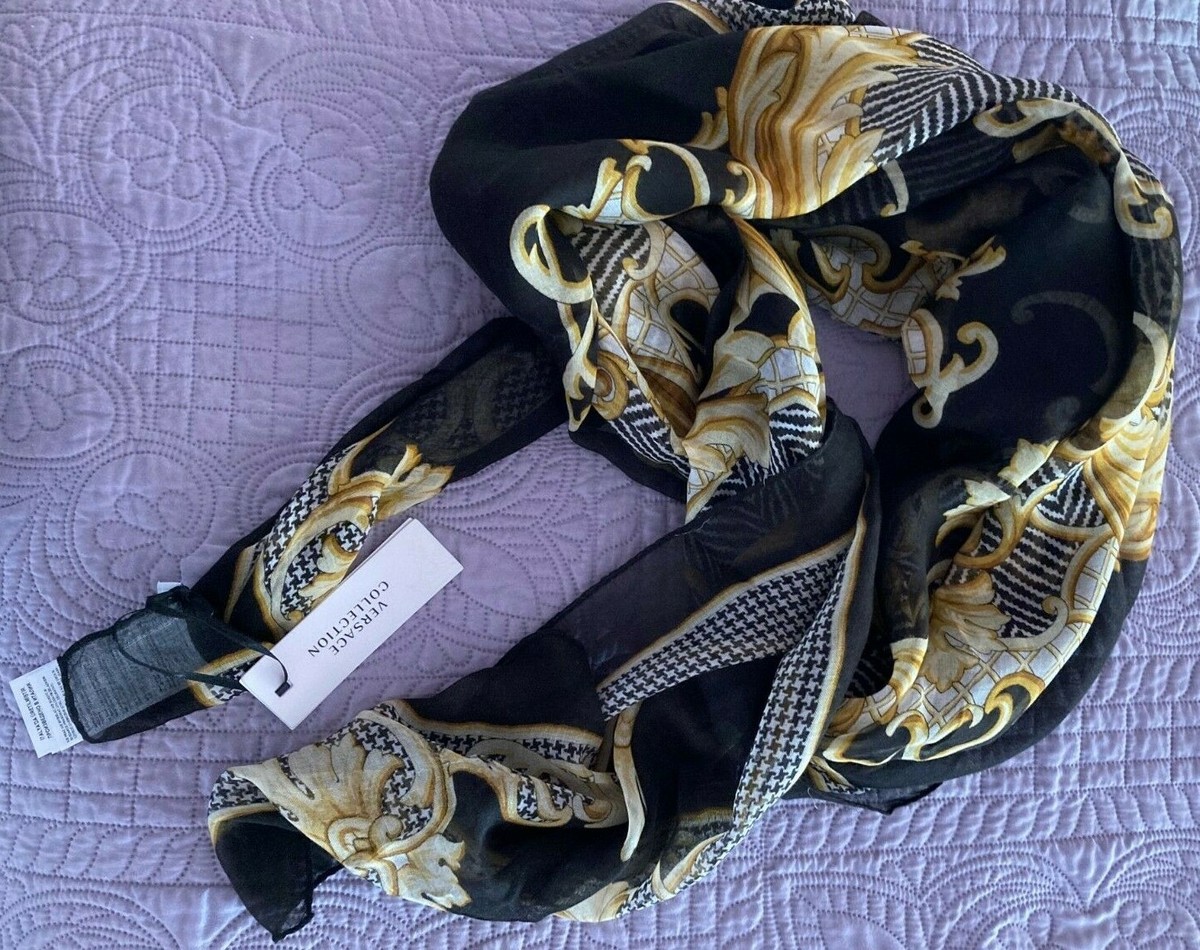VERSACE プリント Modal 混 Scarf NWT Versace Collection Modal Blend 52”Sq. Scarf Black/Multi