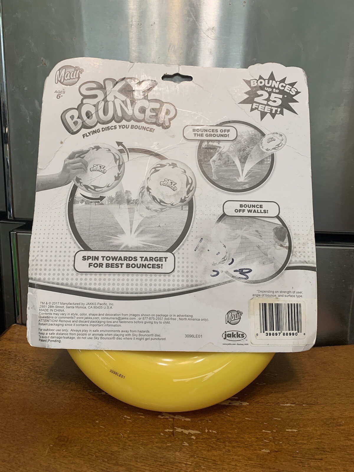 Sky Bouncer By Maui Toys Factory Sealed NIP Bounces Up To 25ft Fly Or