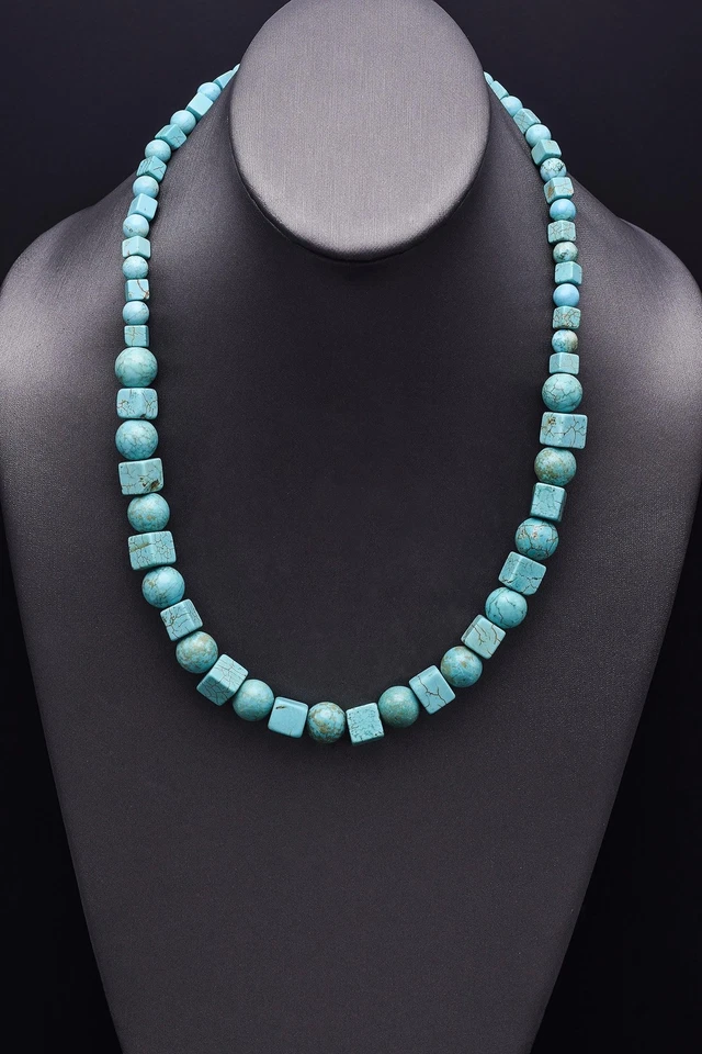 Vintage Silver Plated Turquoise Beaded Strand Toggle Necklace 75.5 Grams - Image 4 of 4