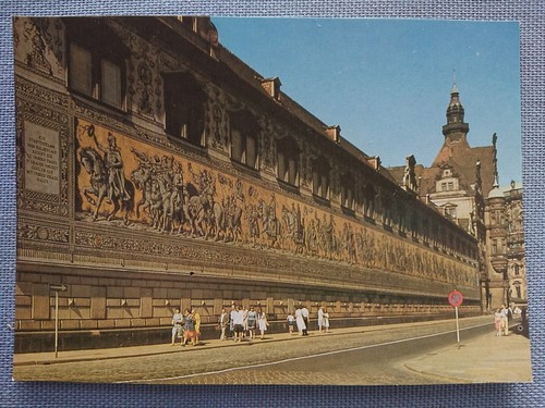 36462 Dresden Carte Postale Hofkirche Avec Monument Et Fontaine - Rare