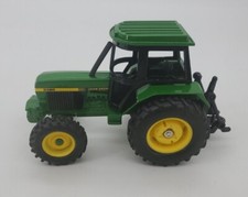 Vintage ERTL 1/32 John Deere Tractor Metal Farm toy.