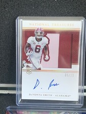 2021 national treasures Devonta Smith Gold RPA /10 Eagles