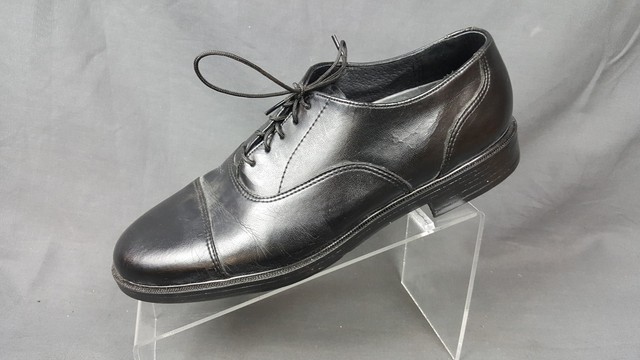 hush puppies wingtip oxford