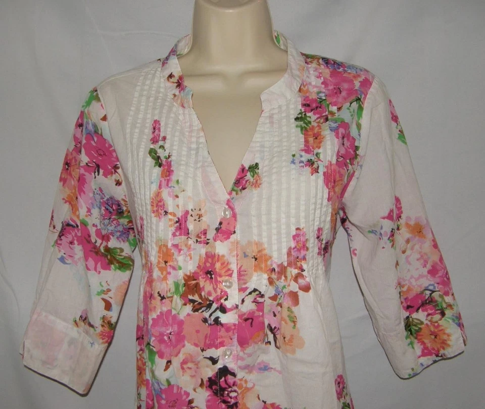 Camisa túnica LA CERA blanca floral talla mediana algodón abotonada pintuck bolsillos laterales Foto 4 de 4