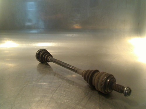 ANTRIEBSWELLE LINKS HINTEN DRIVE SHAFT LEFT REAR BMW 1 serie (E81) 2009