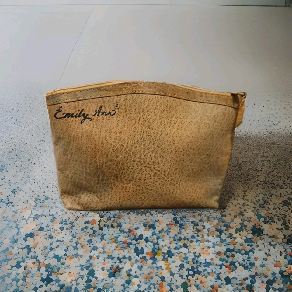 Bolso de Maquillaje de Cuero Pequeño Emily Ann de Boca Ratón Pintado a Mano y Firmado Foto 3 de 4