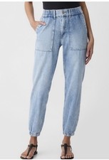 GAP Denim Girlfriend Utility Jogger Jeans Women  s Small High Rise Med Wash