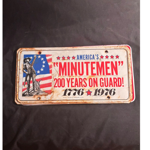 America's "Minutemen" 200 Years on Guard 1776-1976 Collectible Plate
