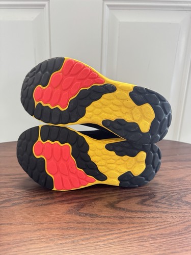 New Balance Kids Fresh Foam Arishi v4 Bungee Lace with Top Strap Size 1.5 - Picture 5 of 8