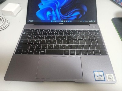 HUAWEI MateBook13　10世代i7 メモリー16gb Huawei Matebook 13 Laptop 10Th Gen I7 16Gb Ram Ultra Slim