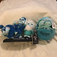 Haunted Mansion Hitchhiking Ghosts Musical Animated Plush  Bride Groom Buggy