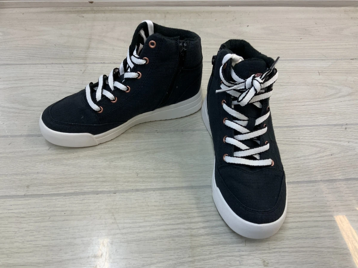 Roxy sneakers hotsell black