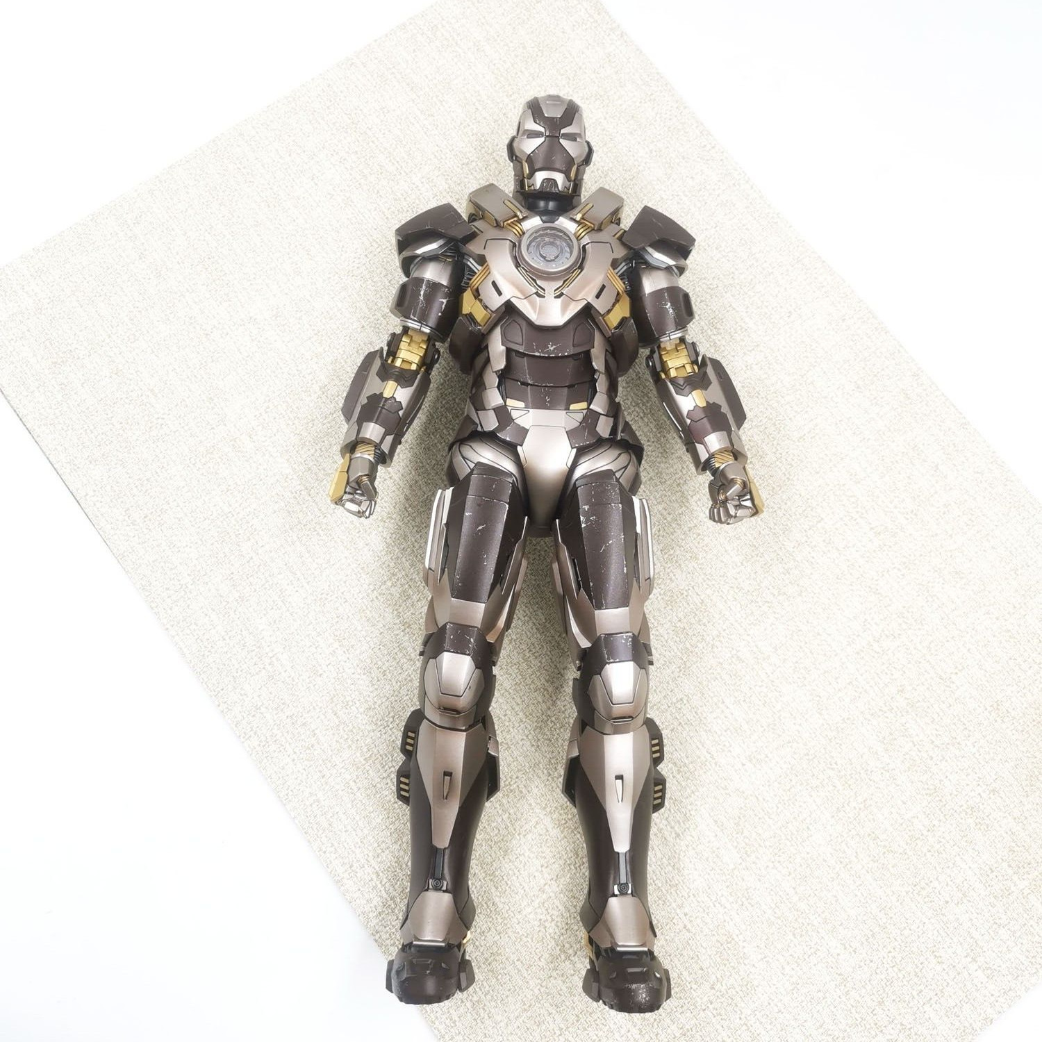 Hottoys MMS303 Figure's Body 1/6 Accessories HT Iron Man Tank