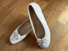 BRAND NEW RIVA WHITE ITALIAN LEATHER BALLERINA FLAT SLIP ON SHOES SIZE 8 EU 42